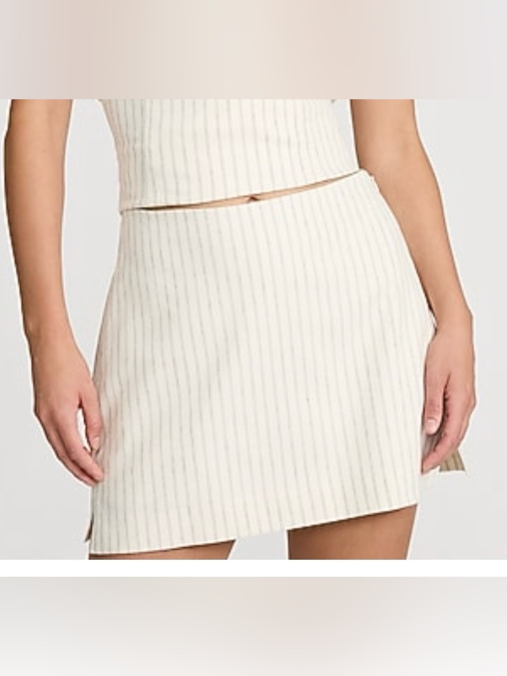Women's Linen-Blend High-Waisted Cream Pinstripe Mini Skort